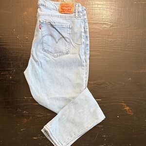 Levi's 711 Women's Skinny Jeans light blue